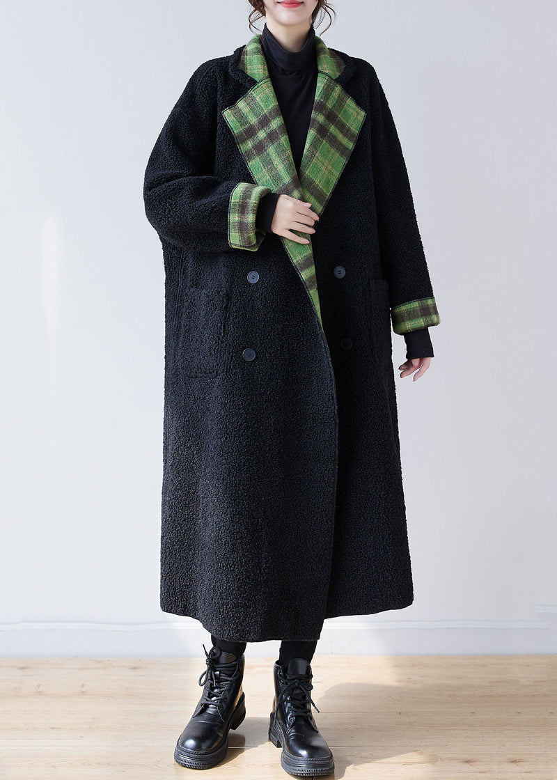 Gracefully Styled Coat for Any Occasion