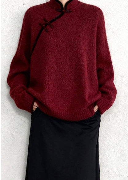Effortlessly Elegant Top with a Timeless Design