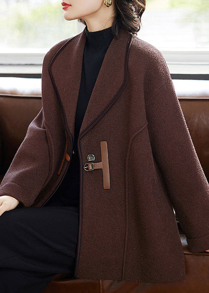 Sophisticated Coat with a Clean Classic Look
