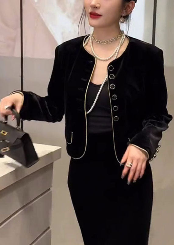 Effortlessly Elegant Coat with a Timeless Design