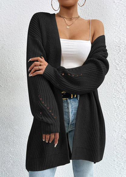 Well Tailored Cardigan with a Graceful Silhouette