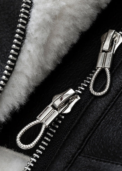 Effortlessly Elegant Coat with a Timeless Design