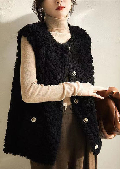 Well Tailored Garment with a Graceful Silhouette