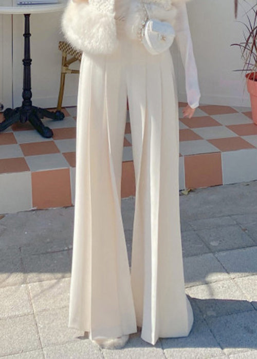 Elegantly Styled Pants for Everyday Wear