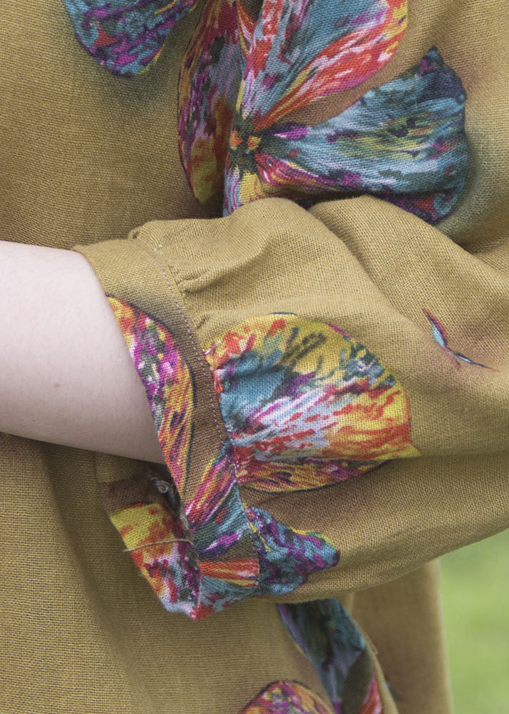 A Vintage Style Top with Delicate Timeless Details