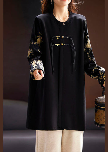 Effortlessly Elegant Top with a Timeless Design