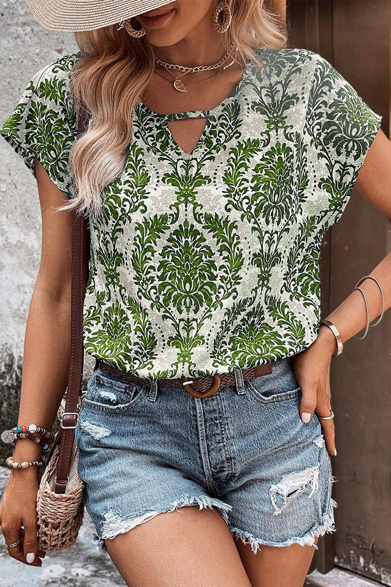 Beautifully Finished T-Shirt in a Timeless Design