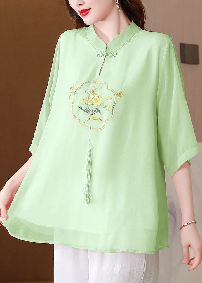 Gracefully Styled Shirt for Any Occasion