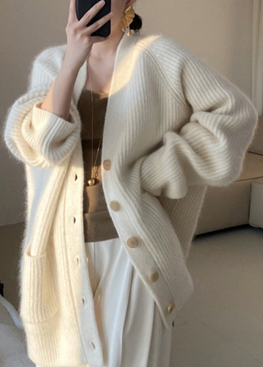 Sophisticated Coat with a Clean Classic Look
