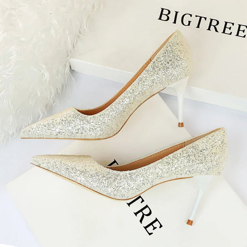 Graceful Orthopedic Heels for Modern Look