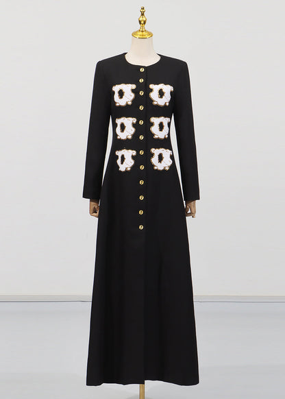 Effortlessly Elegant Coat with a Timeless Design