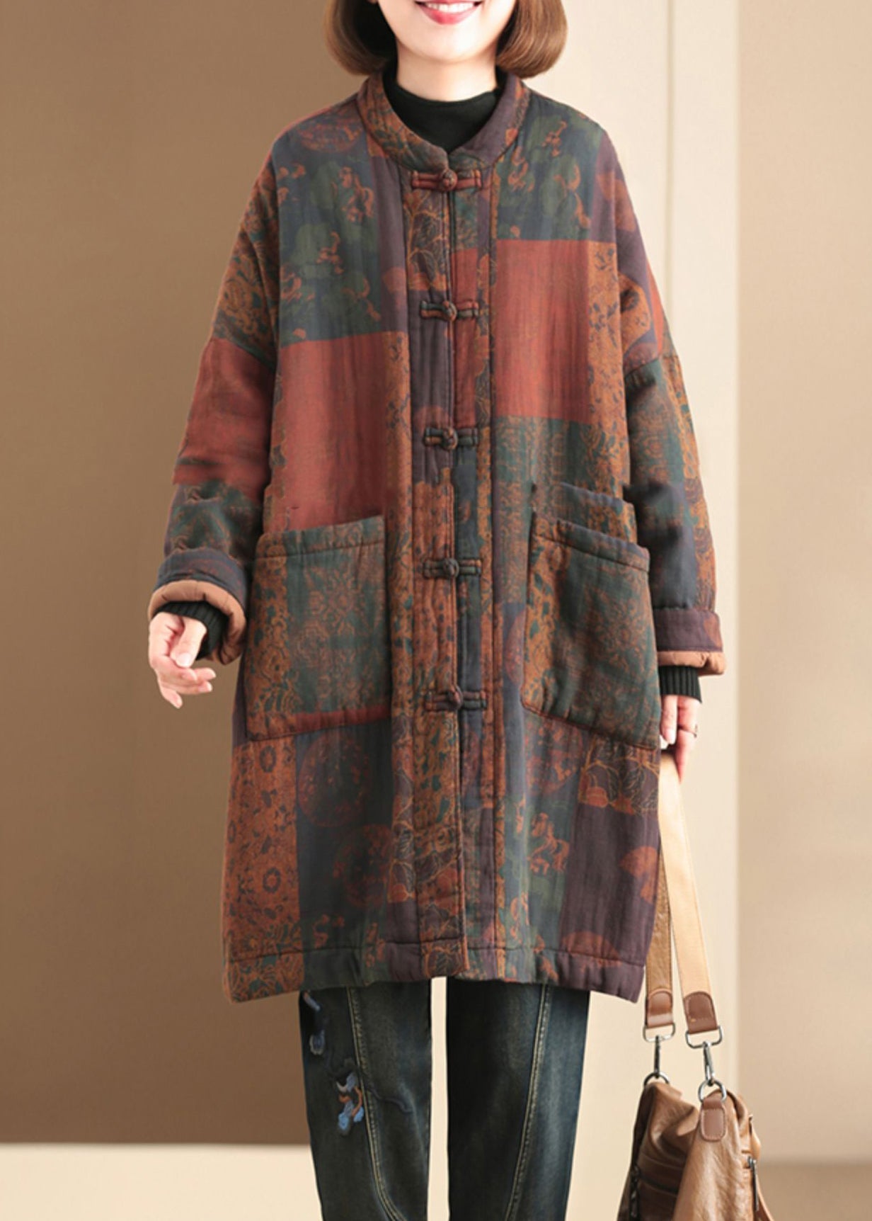 Beautifully Finished Coat in a Timeless Design