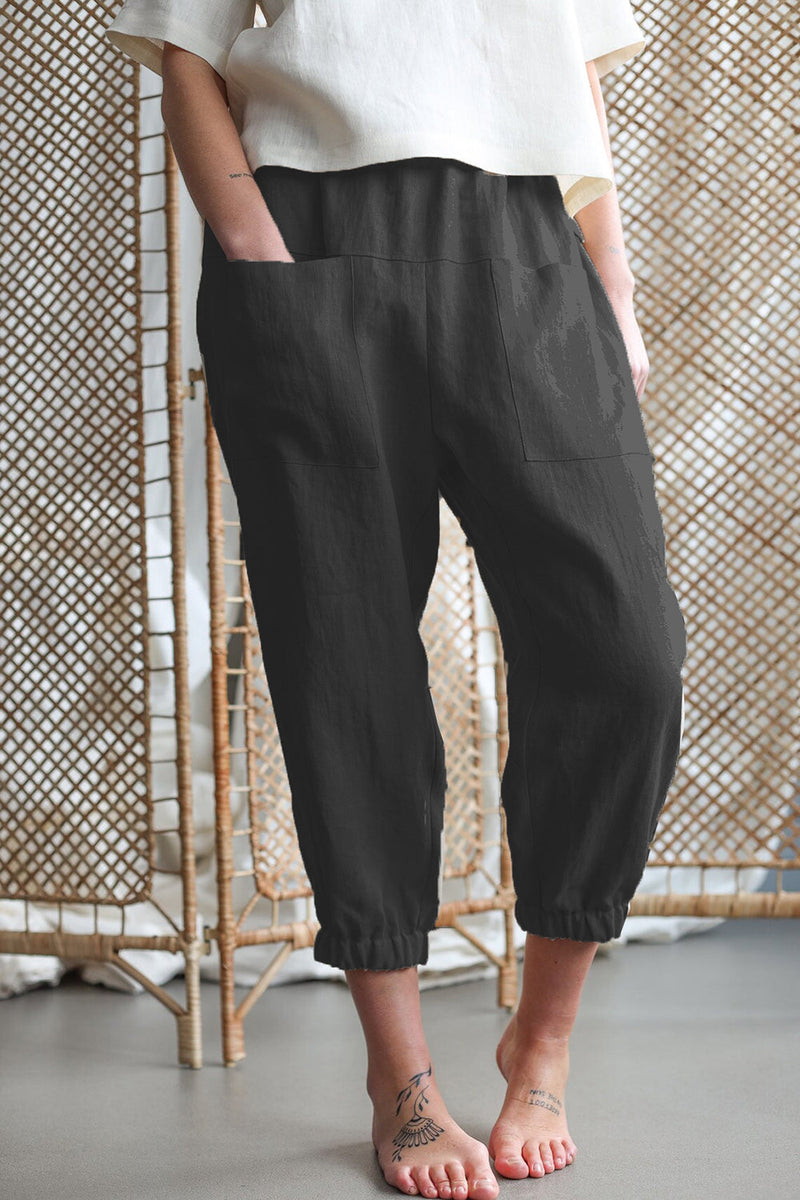 Elegantly Styled Pants for Everyday Wear