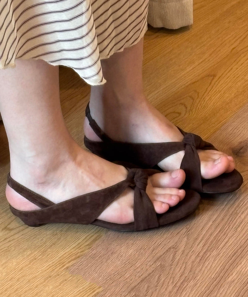 Graceful Orthopedic Sandals for Modern Look