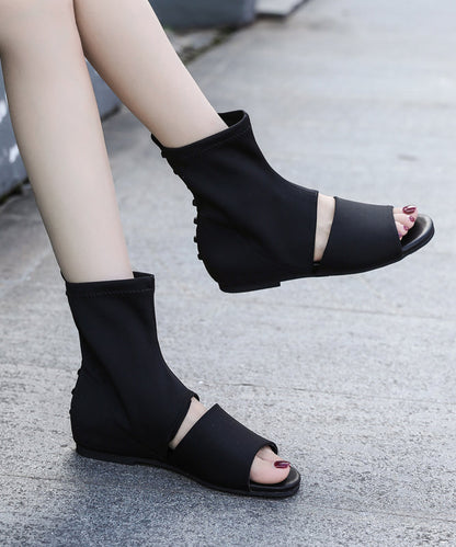 Graceful Orthopedic Boots for Modern Look