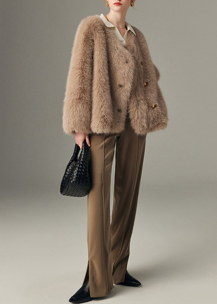 Elegantly Styled Coat for Everyday Wear