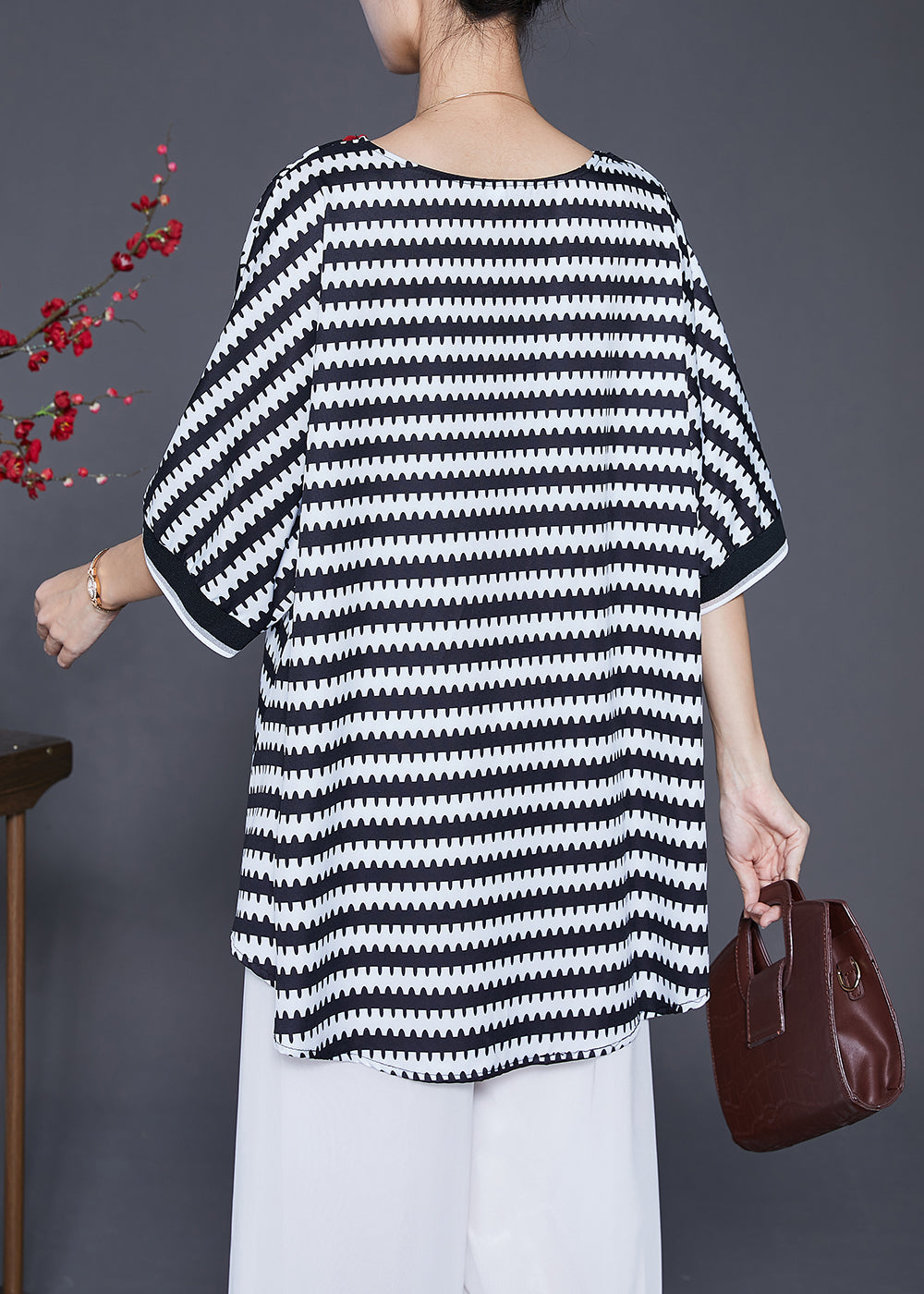 Sophisticated Garment with a Clean Classic Look