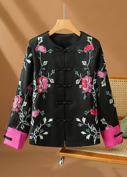 Well Tailored Coat with a Graceful Silhouette
