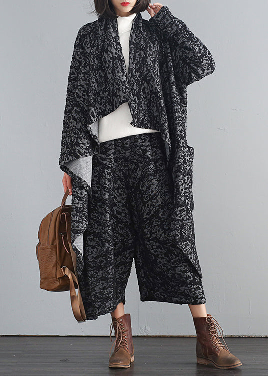Elegantly Styled Pants for Everyday Wear
