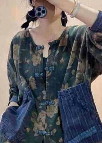 Polished Top with an Effortless Classic Look
