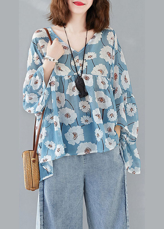 Classic Vintage Top with a Flattering Fit