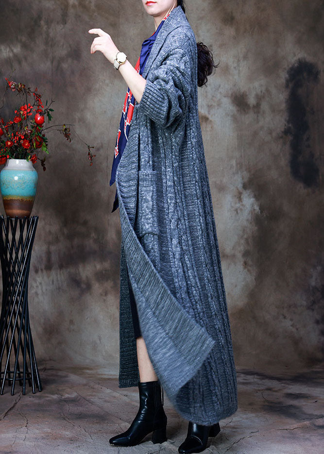 Classic Vintage & Enduringly Stylish Coat