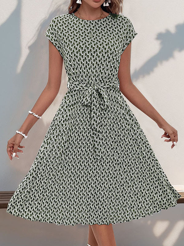 Classic Vintage Dress with a Flattering Fit