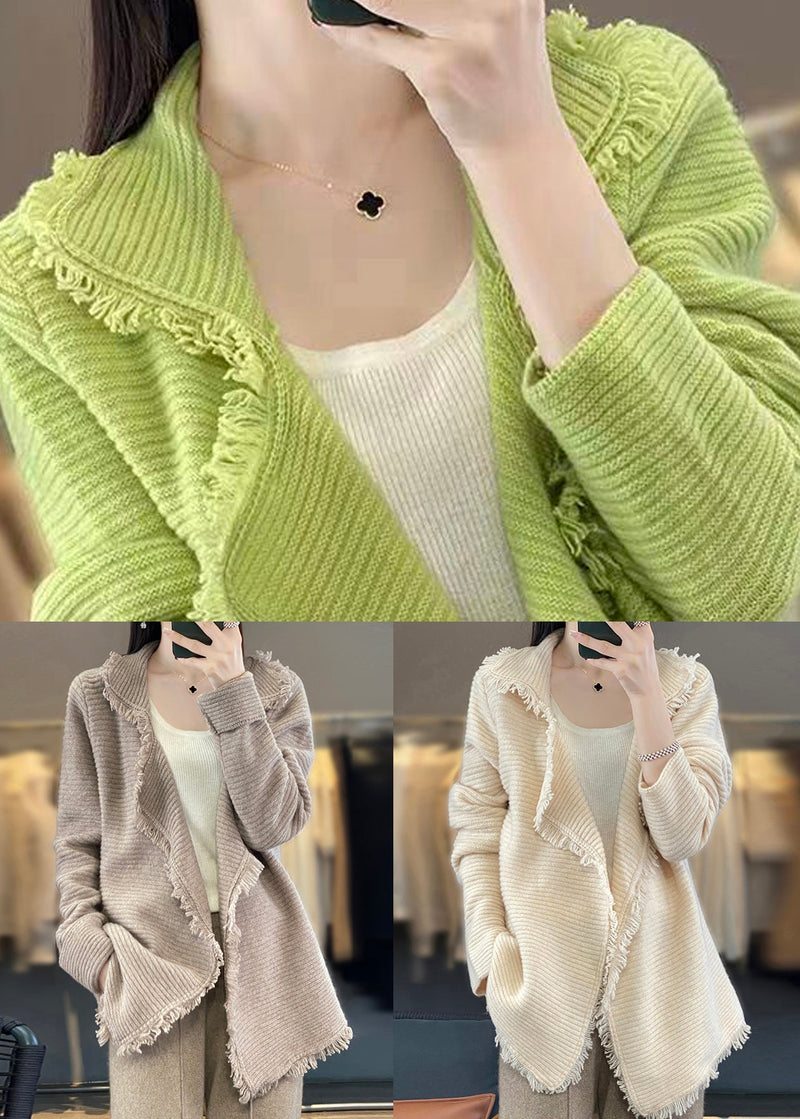 Classic Vintage Cardigan with a Flattering Fit