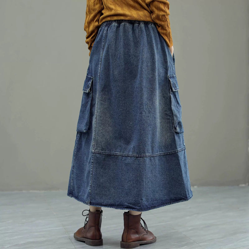 Well Tailored Garment with a Graceful Silhouette