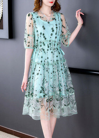 Beautifully Crafted Dress in a Classic Style