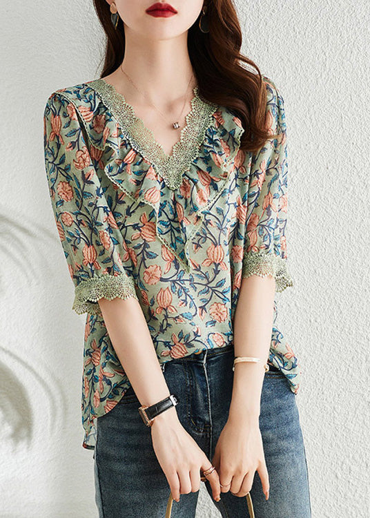 A Vintage Style Top with Delicate Timeless Details