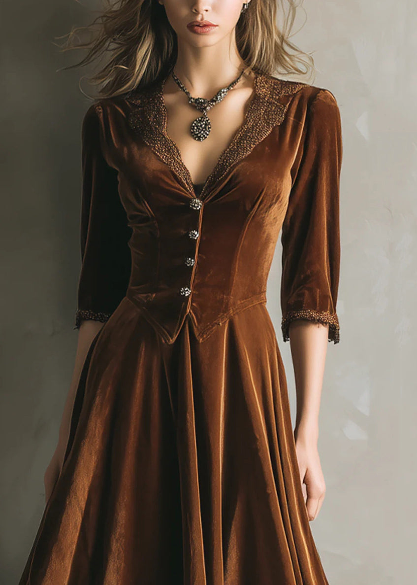 Gracefully Styled Dress for Any Occasion
