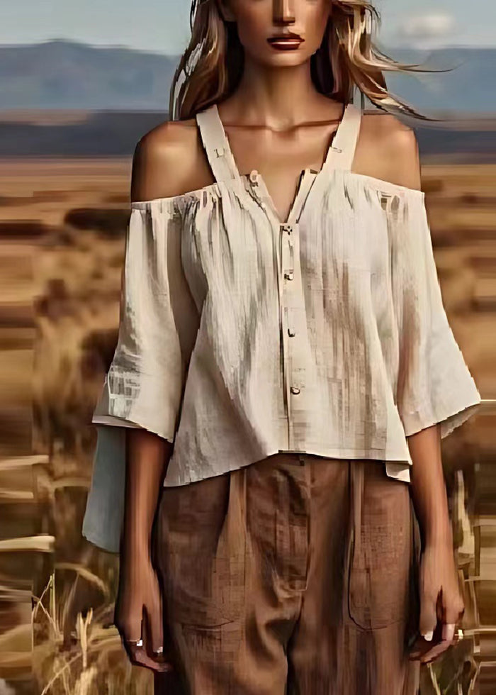 Effortlessly Elegant Top with a Timeless Design