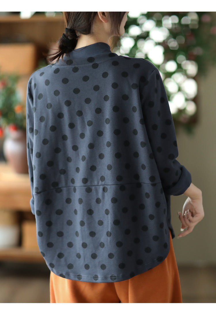 Sophisticated T-Shirt with a Clean Classic Look