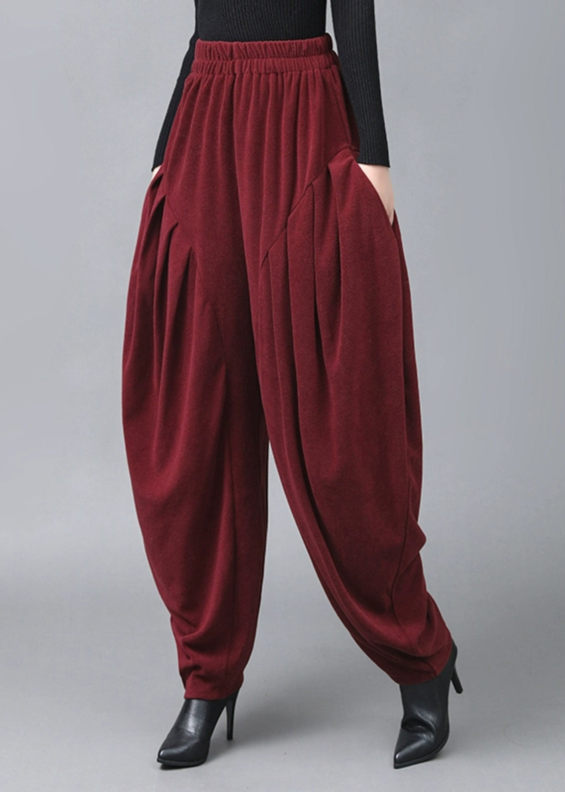 Classic Vintage Pants with a Flattering Fit