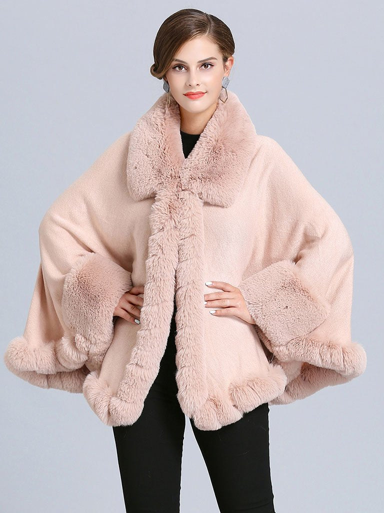 Effortlessly Elegant Sweater with a Timeless Design