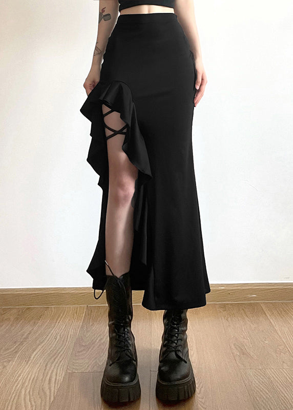 Sophisticated Garment with a Clean Classic Look