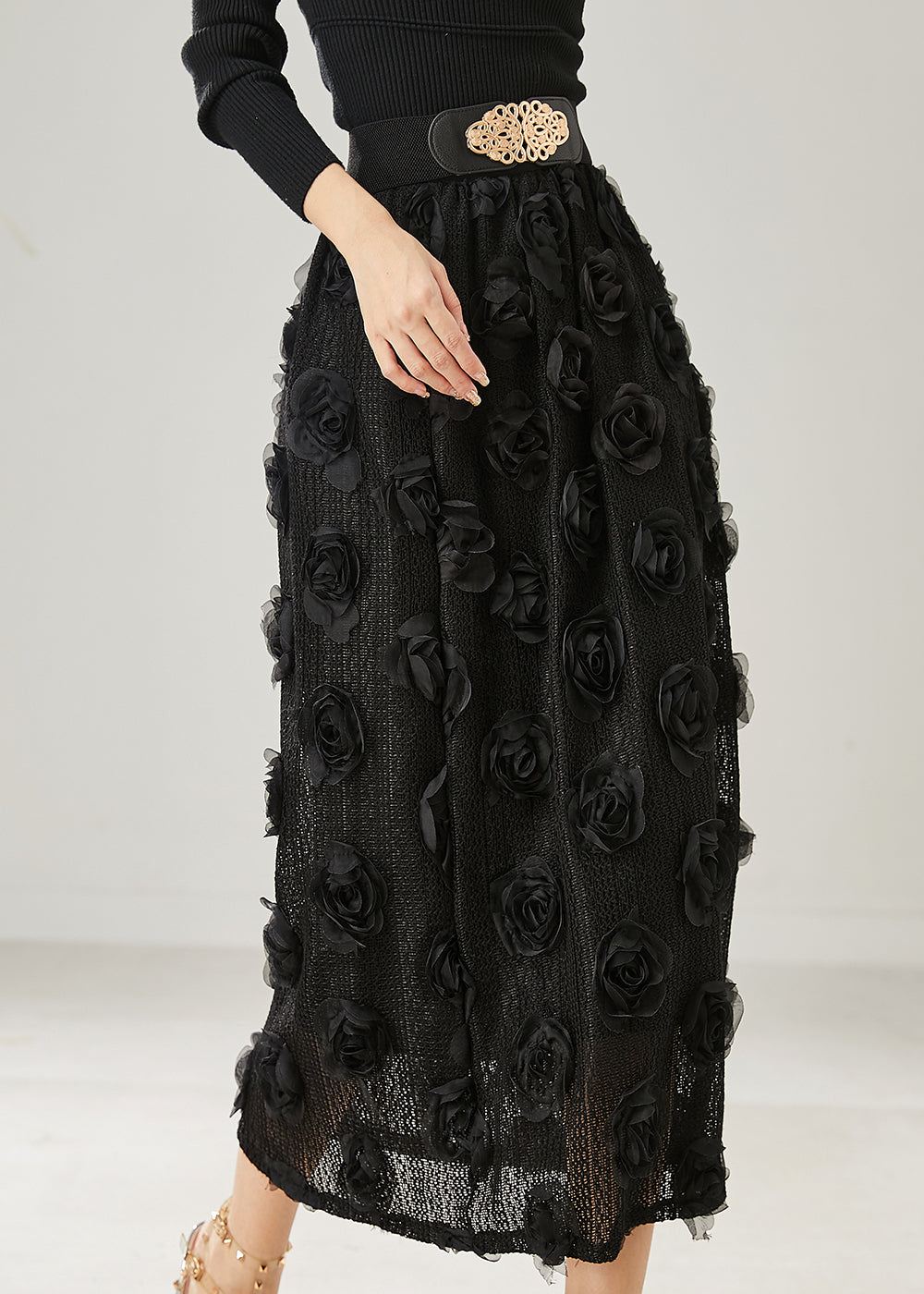 Well Tailored Garment with a Graceful Silhouette