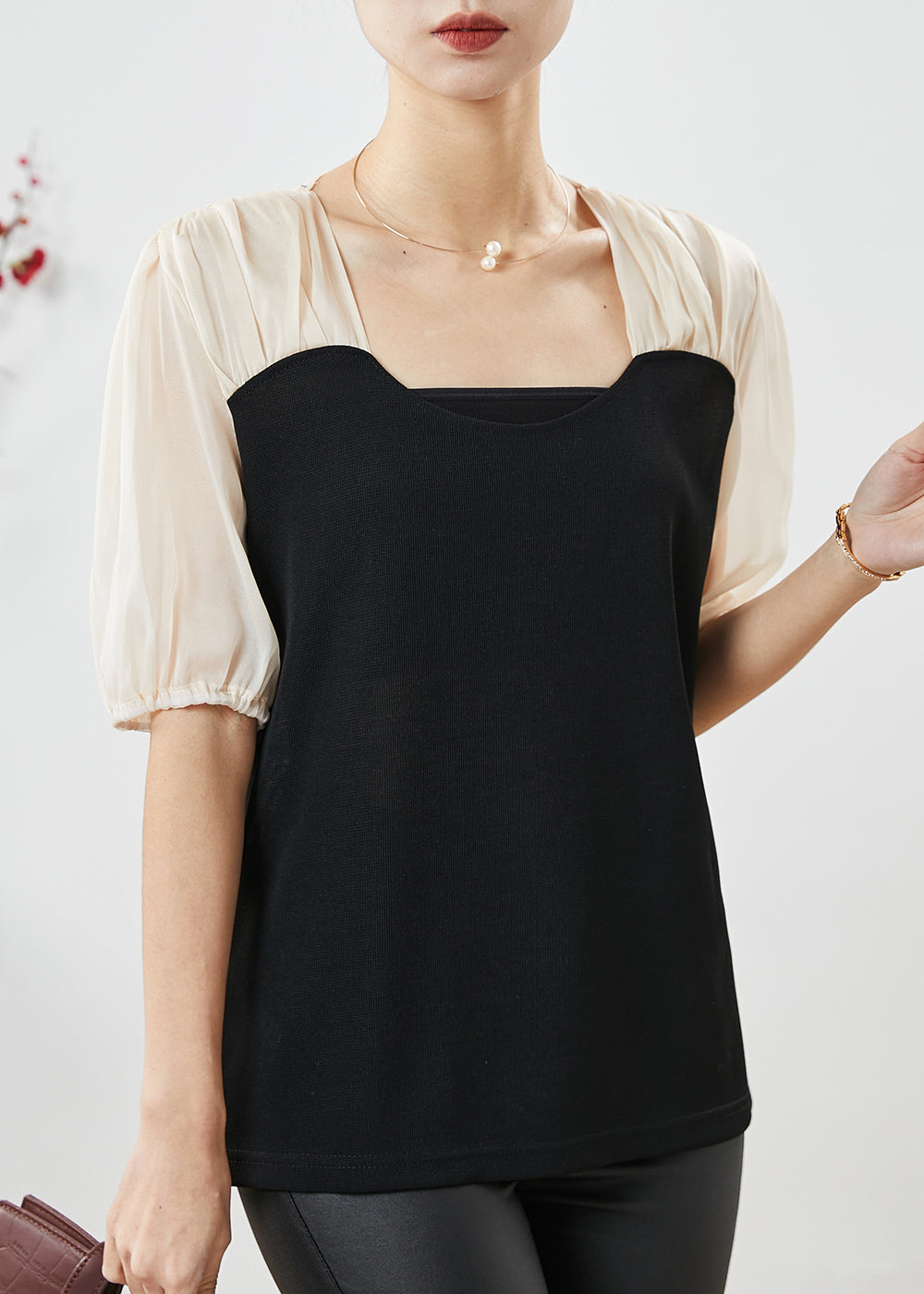 Beautifully Finished Shirt in a Timeless Design
