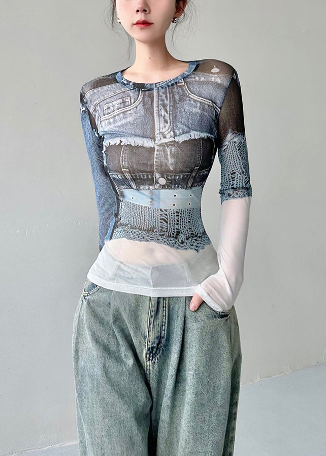 Classic Vintage Shirt with a Flattering Fit