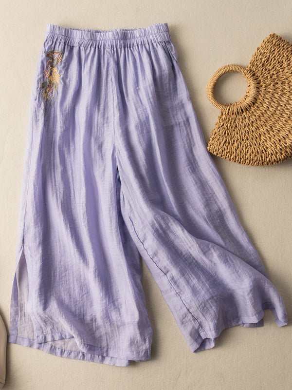 Classic Vintage Pants with a Flattering Fit