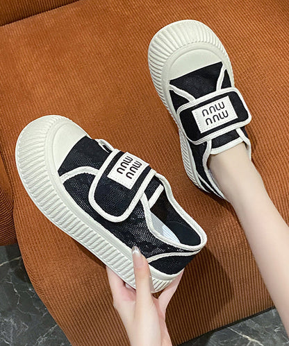 Chic Orthopedic Flats with Unique Design
