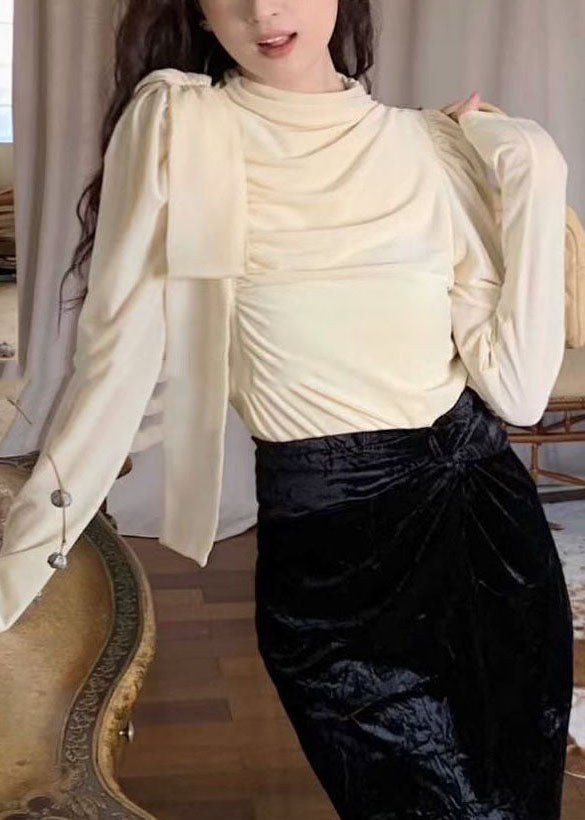 Classic Vintage Shirt with a Flattering Fit