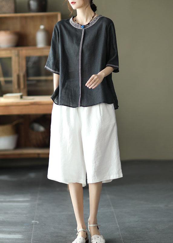 Gracefully Styled Blouse for Any Occasion