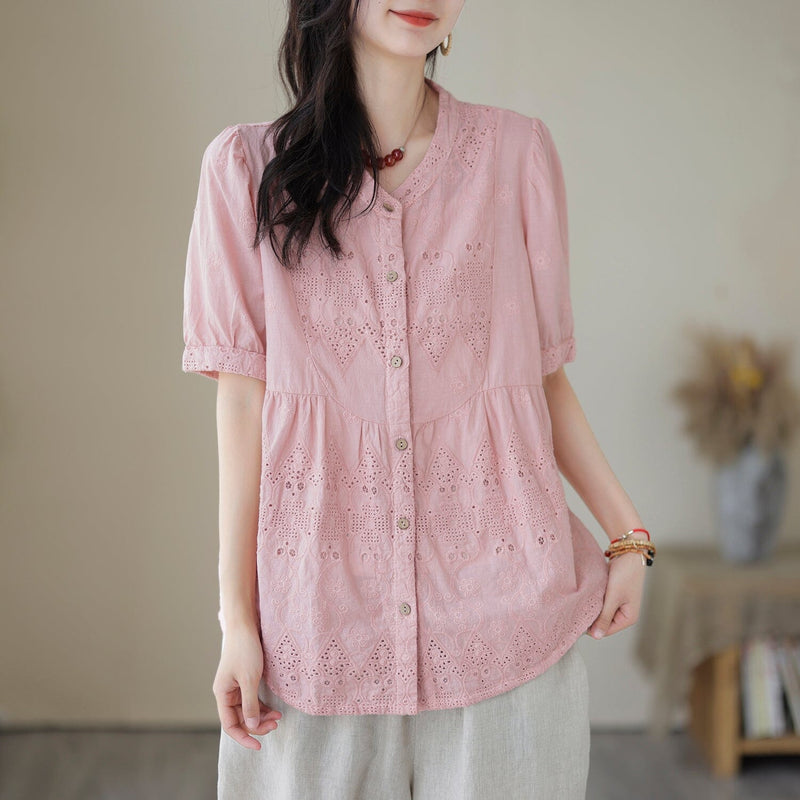 Classic Vintage T-Shirt with a Flattering Fit