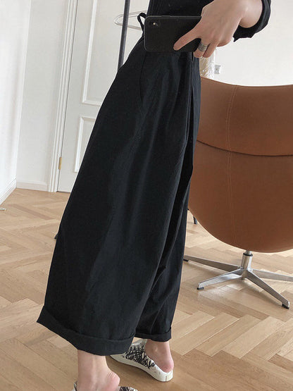 Effortlessly Elegant Garment with a Timeless Design
