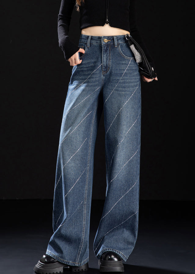Well Tailored Pants with a Graceful Silhouette