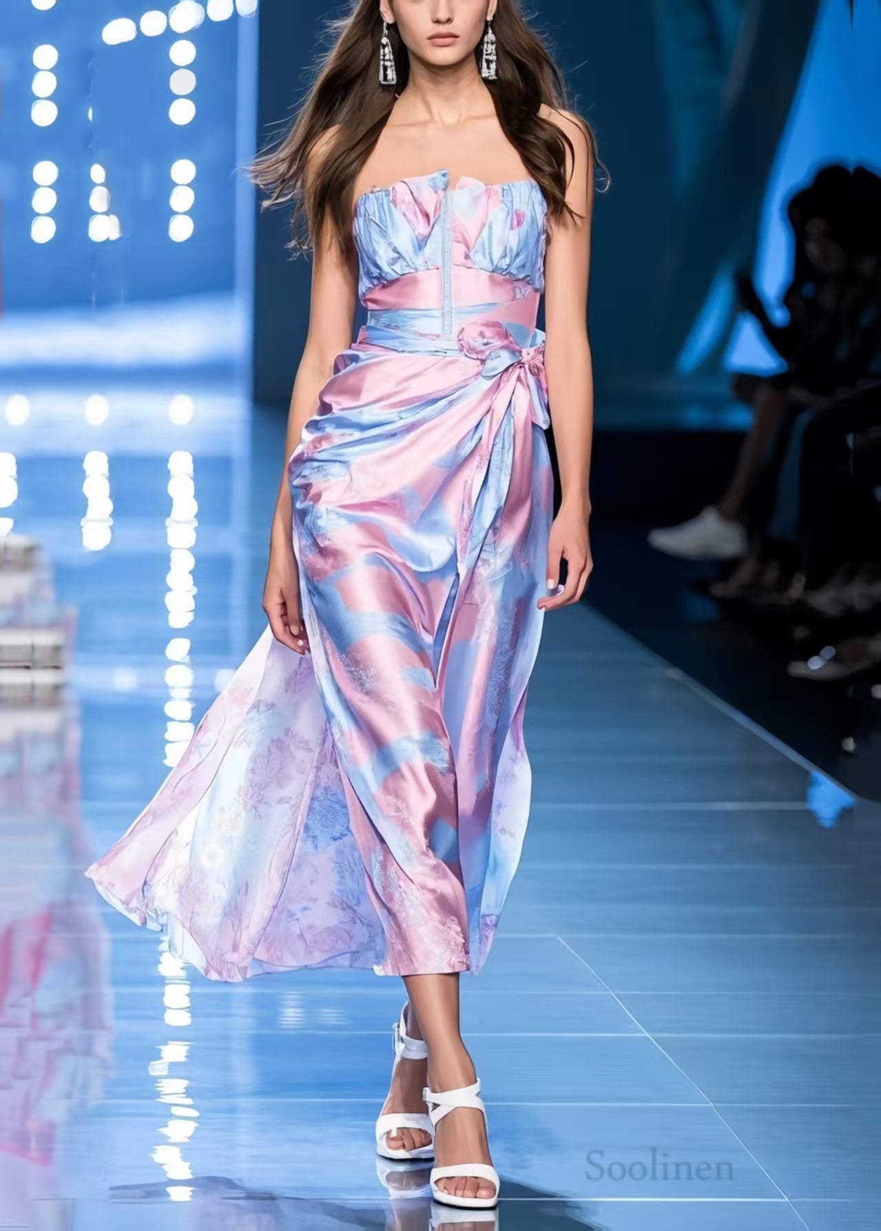 Gracefully Styled Dress for Any Occasion