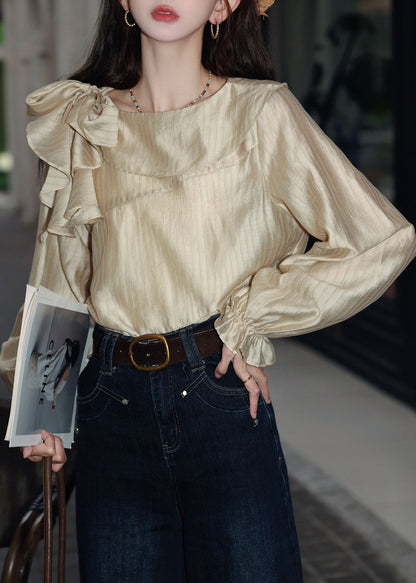 Beautifully Finished Blouse in a Timeless Design