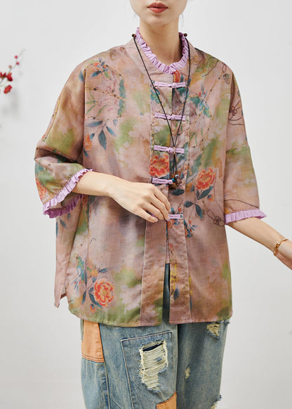 Sophisticated Blouse with a Clean Classic Look